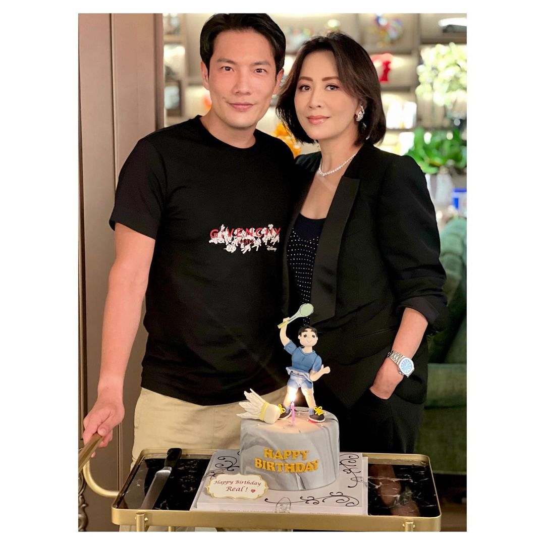 丁子高與劉嘉玲合照