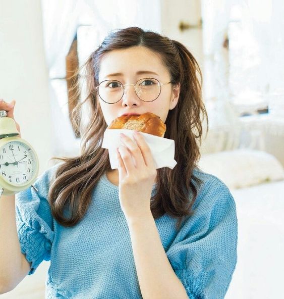 加工食物含有許多肉眼看不到的化學添加劑