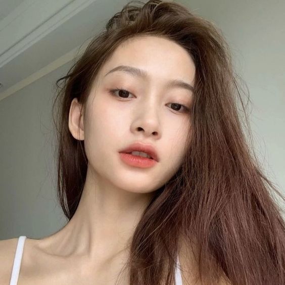其實護髮油是創造秀髮輕盈的寶物之一