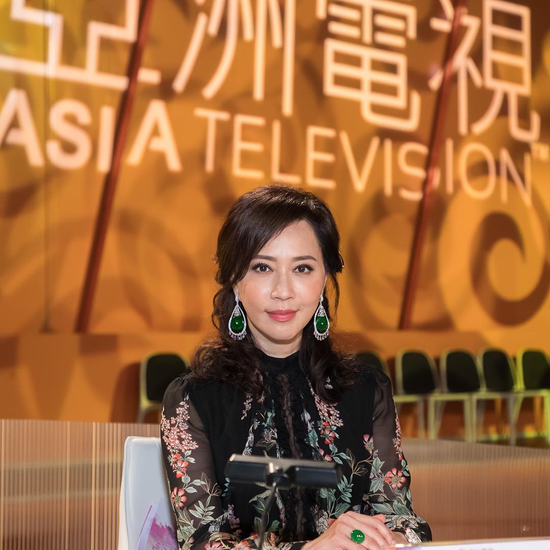 顧紀筠在20多歲已有能力為家人在半山置業，又在90年代成功賺到人生第一桶金。