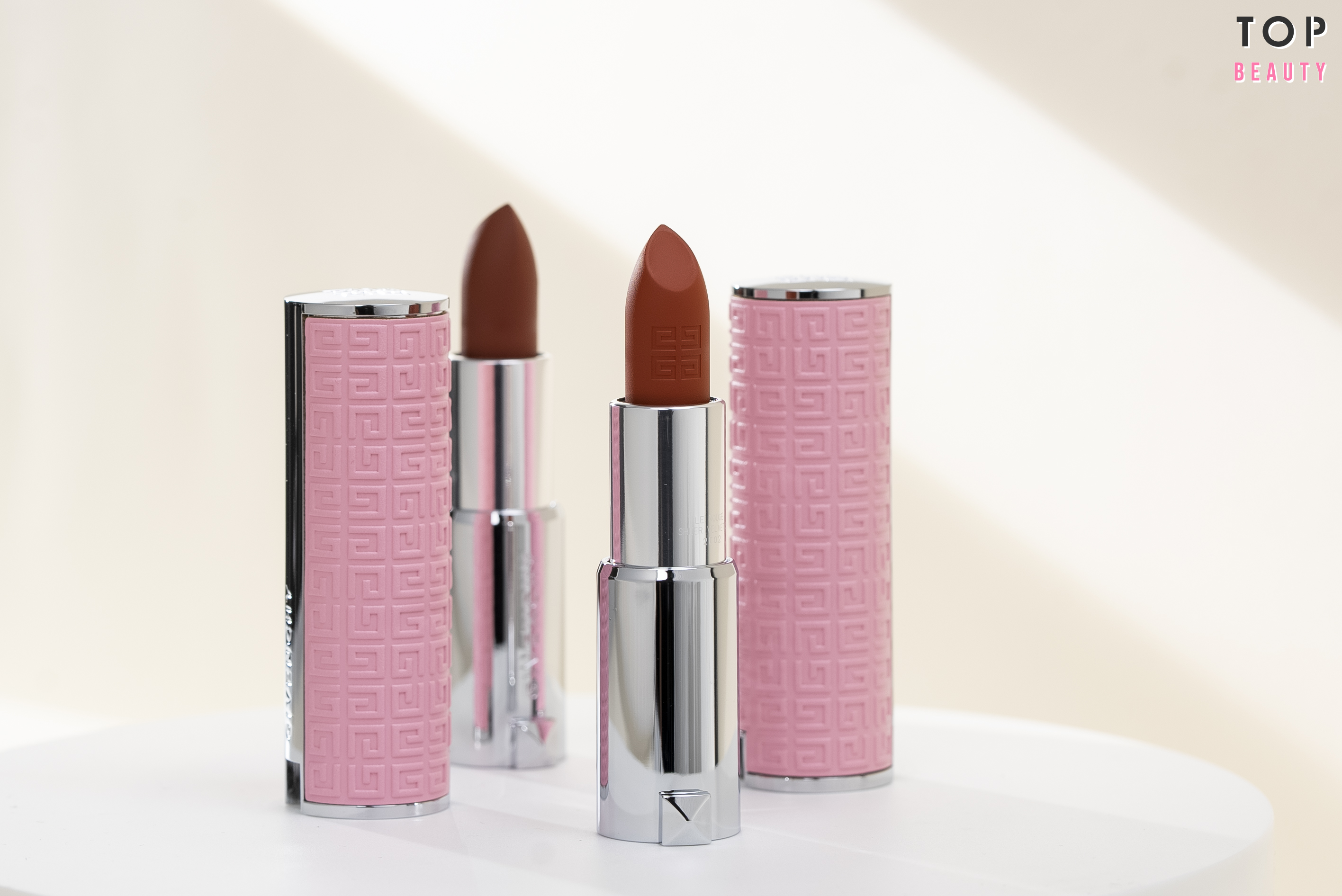 Givenchy 華麗魅彩粉絲絨唇膏七夕限量版(N51、N52) $375