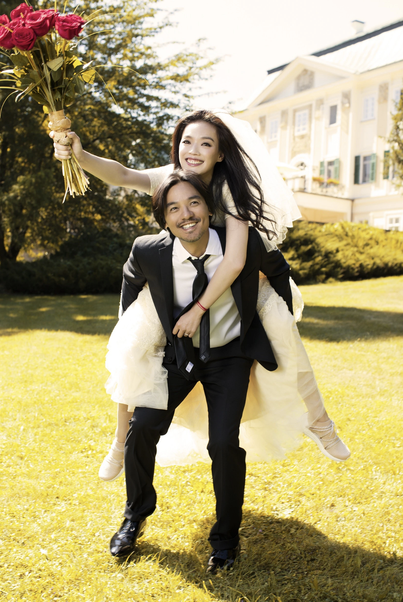 馮德倫與舒淇結婚照