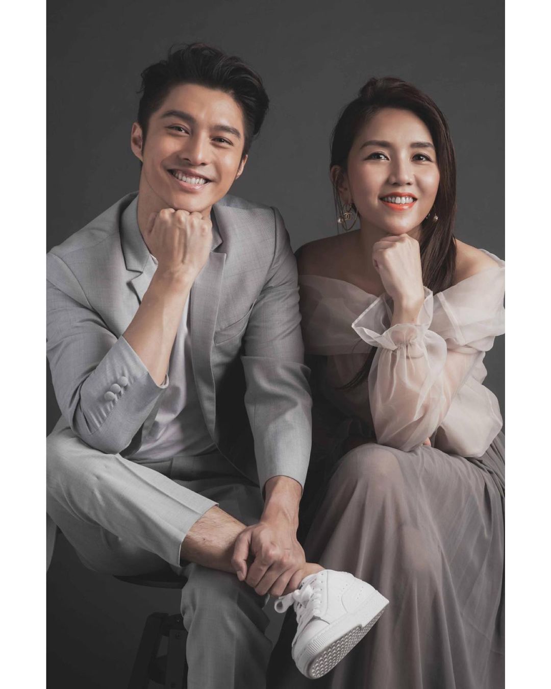 黃嘉樂在求婚時向Samantha深情告白：「我來不及參與妳的過去，但妳的未來必定有我！」