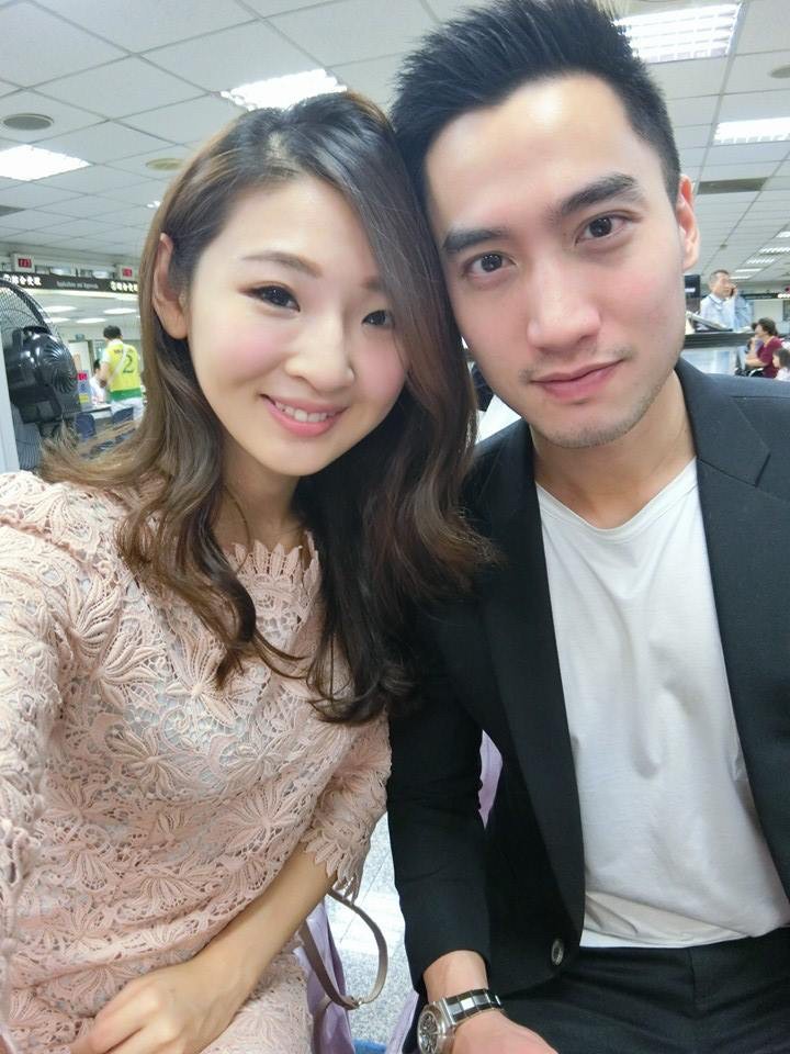 賴弘國於2016年與「華航林依晨」之稱的空姐趙筱葳結婚,可是只維持半年就離婚。