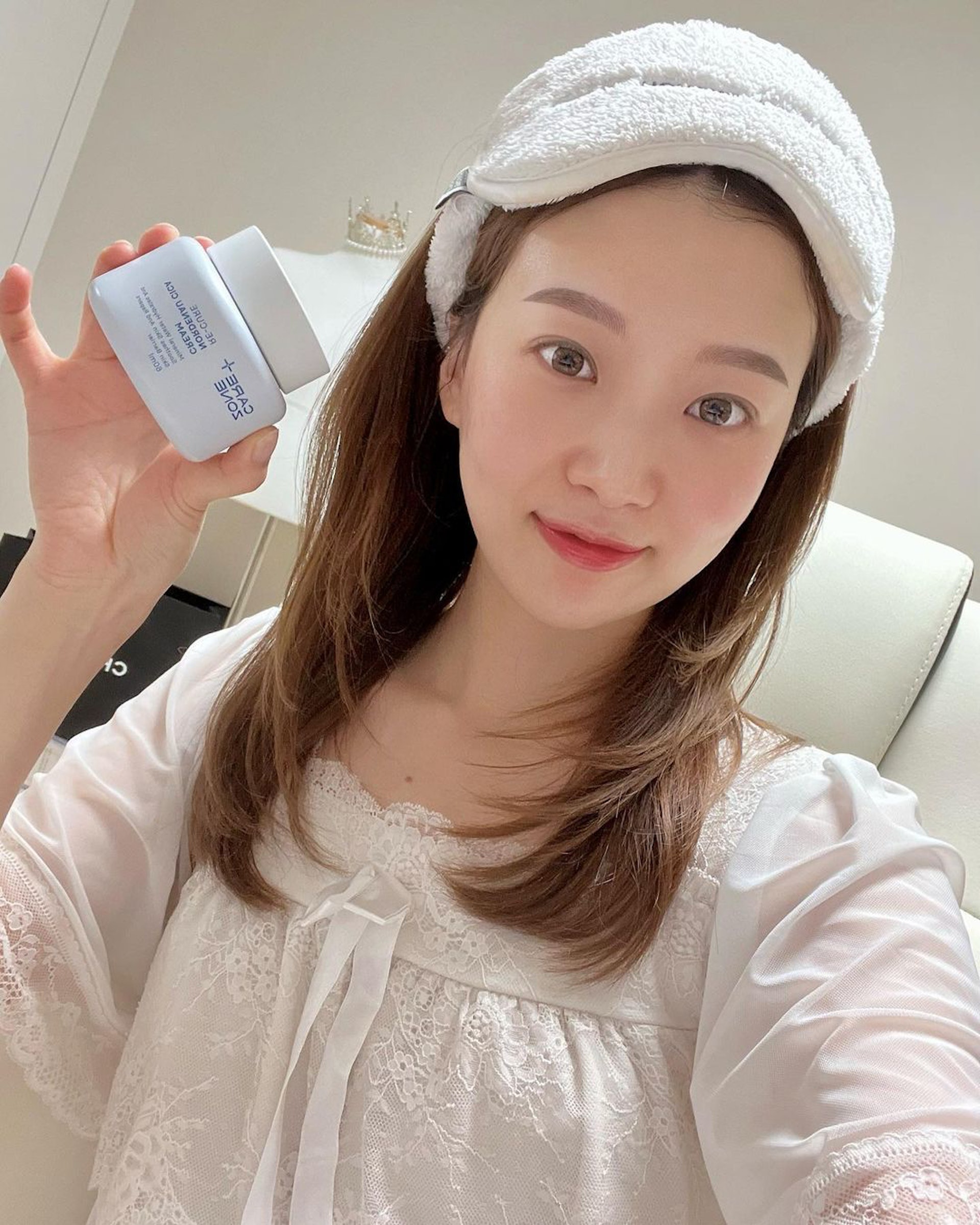 韓國YouTuber「MisoJeong」分享讓肌膚變好的敷面膜方法。