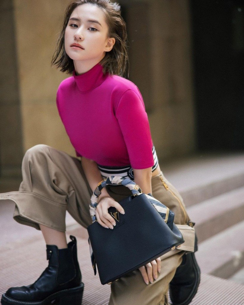 Louis Vuitton CAPUCINES BB HK$56,500