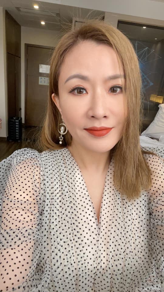 張文慈近日拍片霸氣回應不結婚的問題:「關你咩事。」