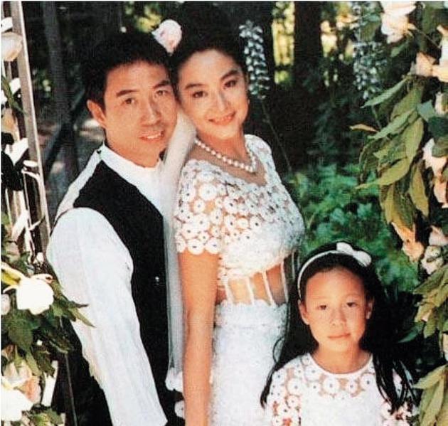 1994年嫁富商震驚各界