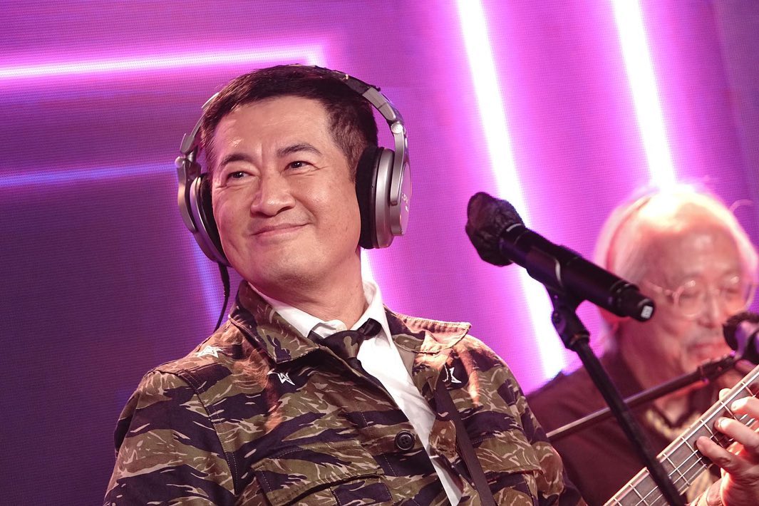 文質彬彬的形象深入民心