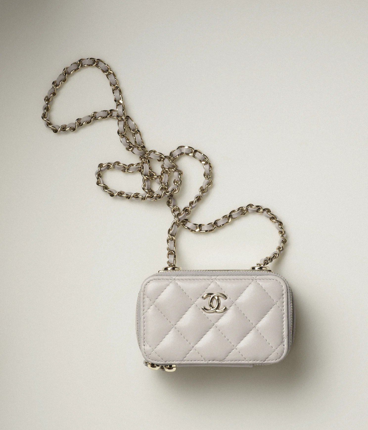 Small Vanity With Chain HK$18,400