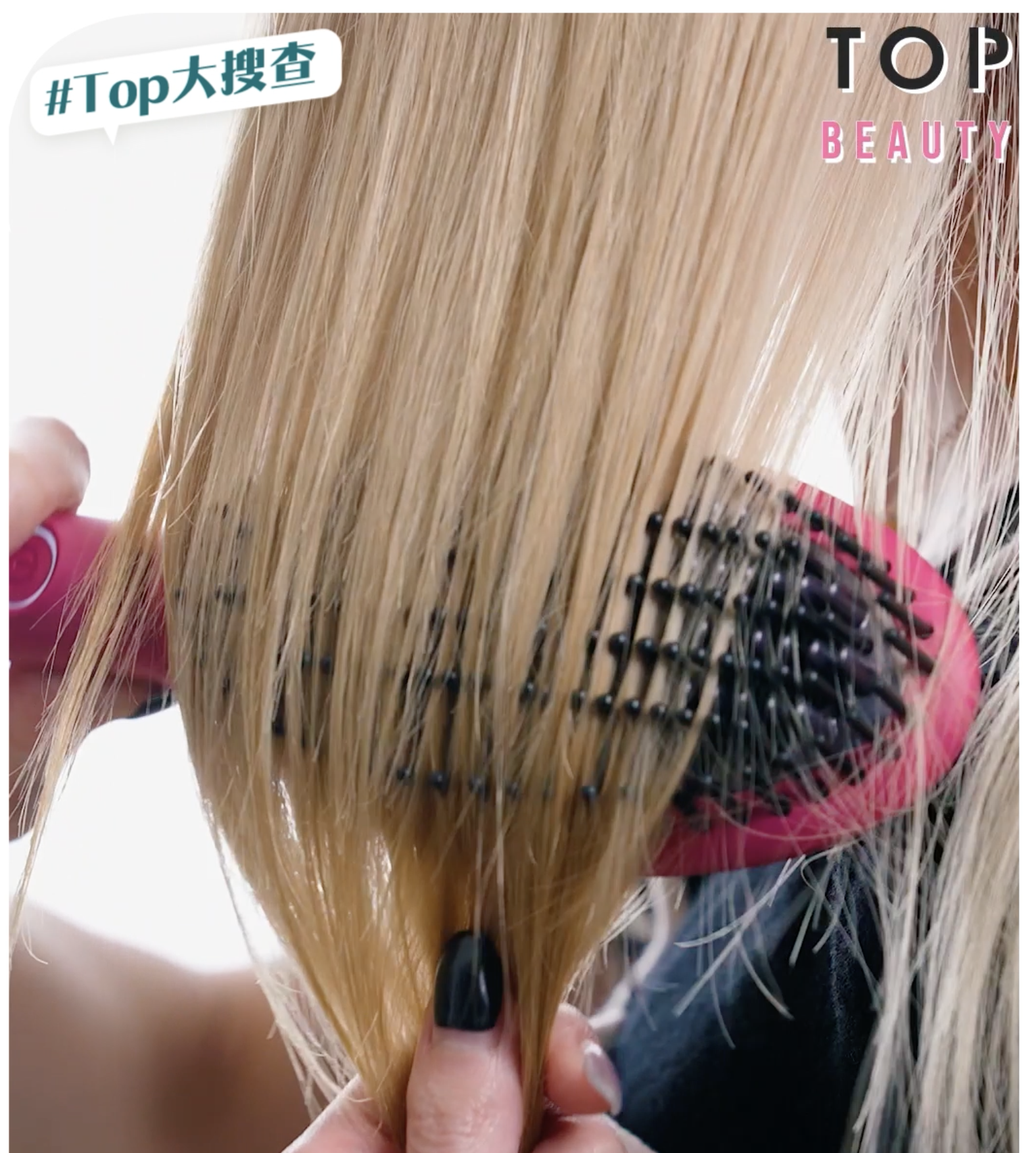 GHD這款專業熱能造型梳,備有陶瓷及負離子技術,只需輕梳數下就可撫平毛躁