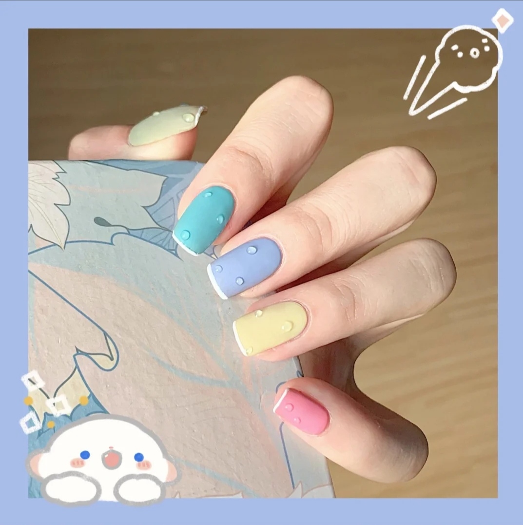 顯白之餘更顯活力可愛。