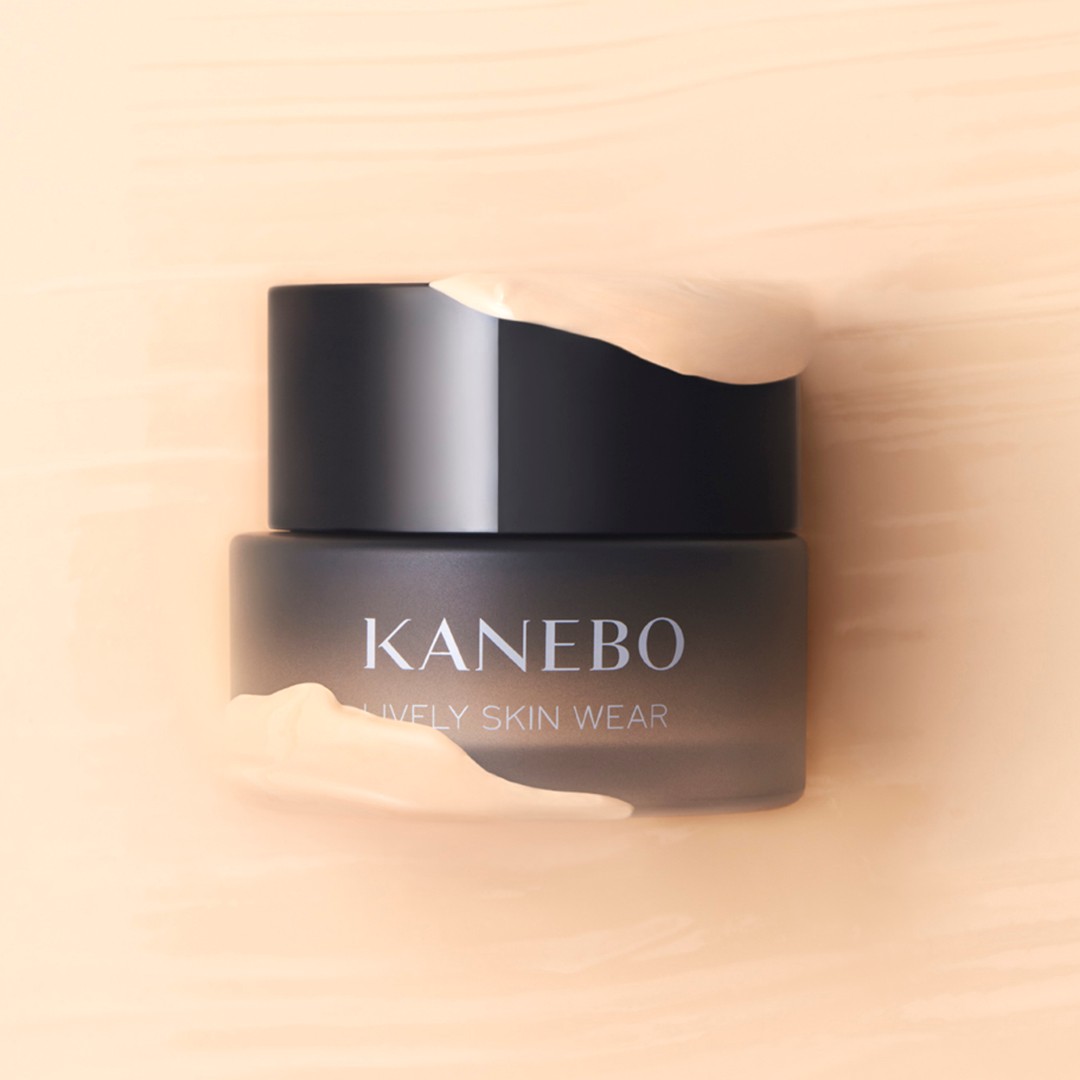 KANEBO 原生活力精華粉底霜 $720