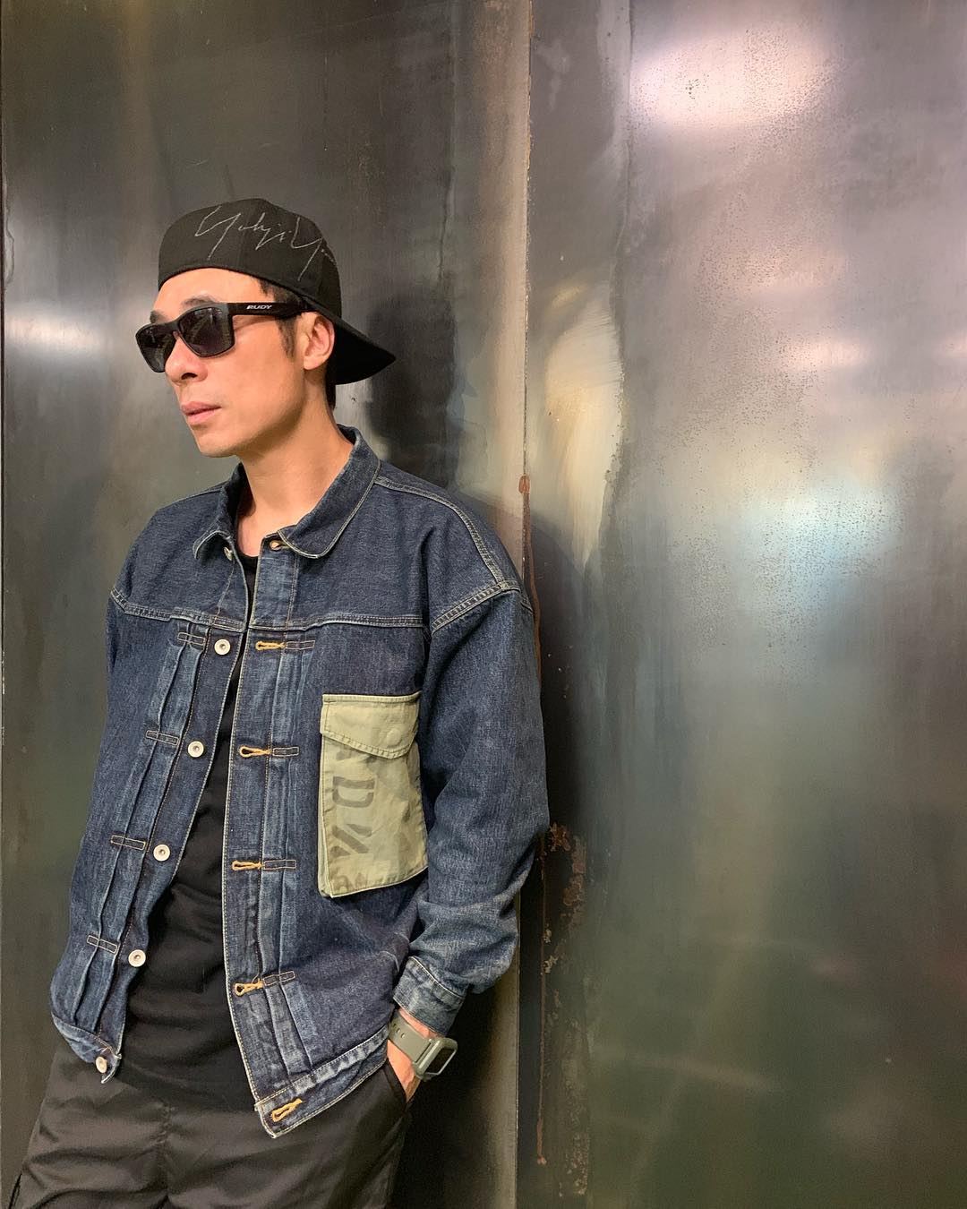 狀態似乎回勇看上去精神奕奕相當有型