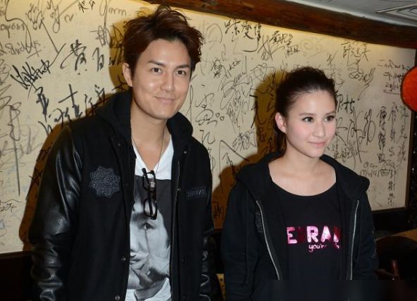 何超蓮曾與吳克群有過一段情。