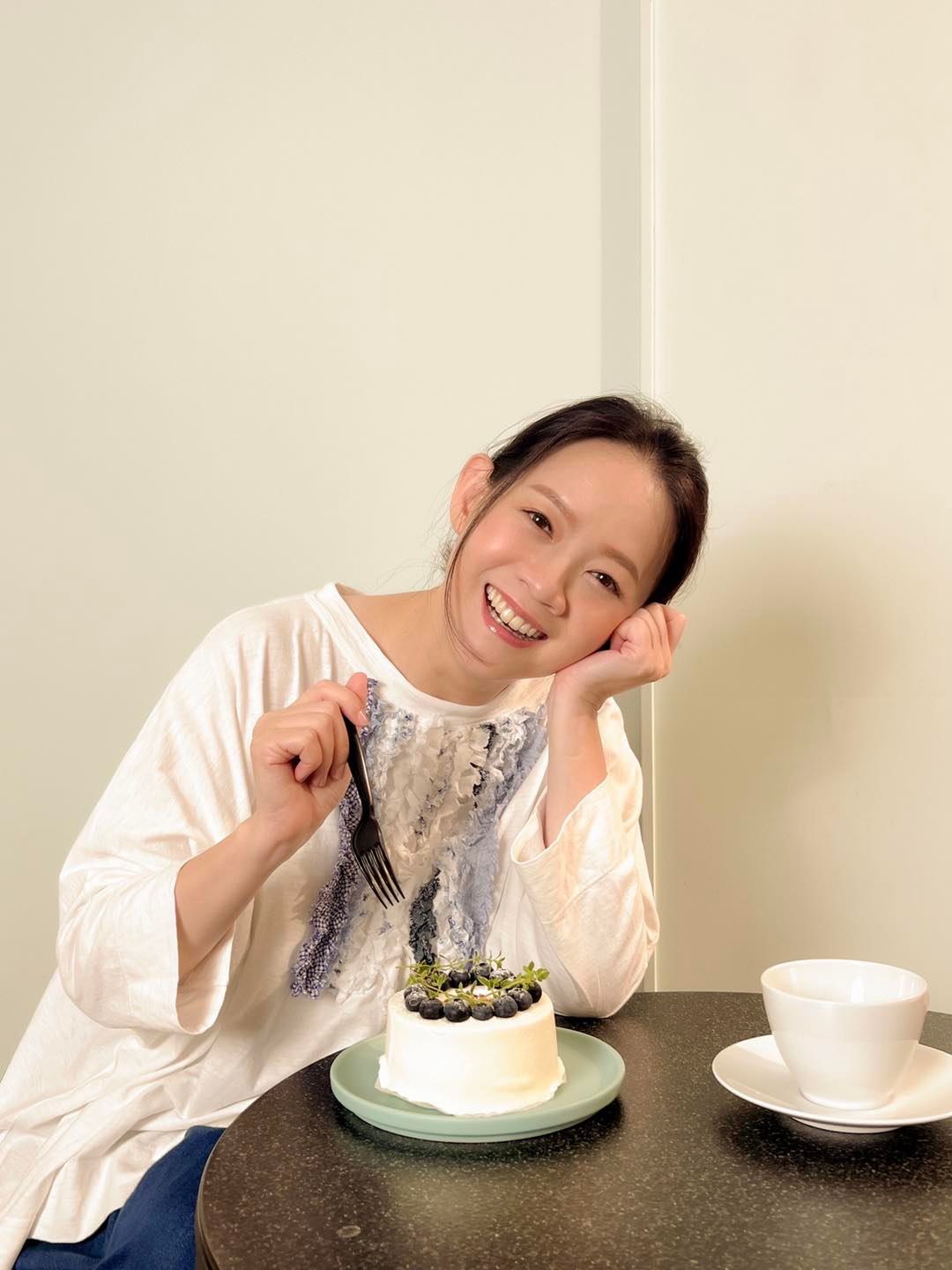 曾寶儀不靠父幹憑實力闖出名堂