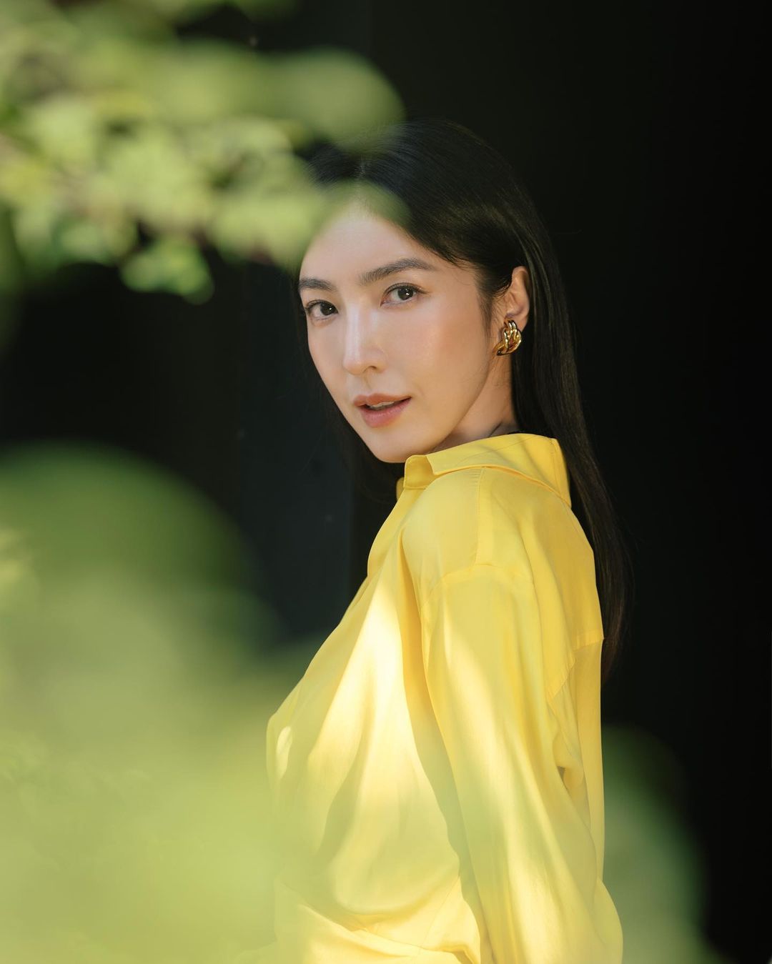 現年44歲的楊謹華是台灣數一數二的凍齡女神，肌膚彈滑，輪廓緊致，少女感十足。