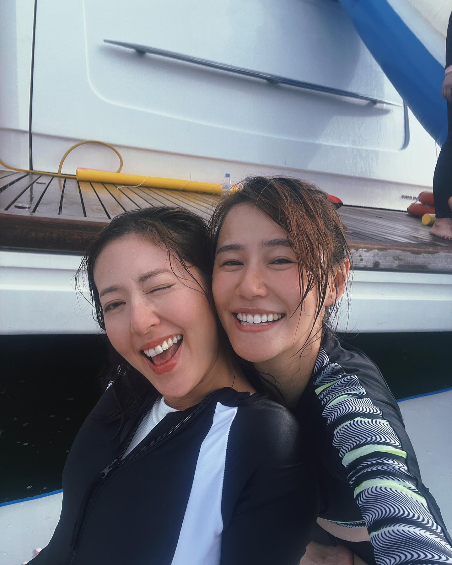 對於唐詩詠離開TVB,好友們黃翠如表示會尊重她的決定。