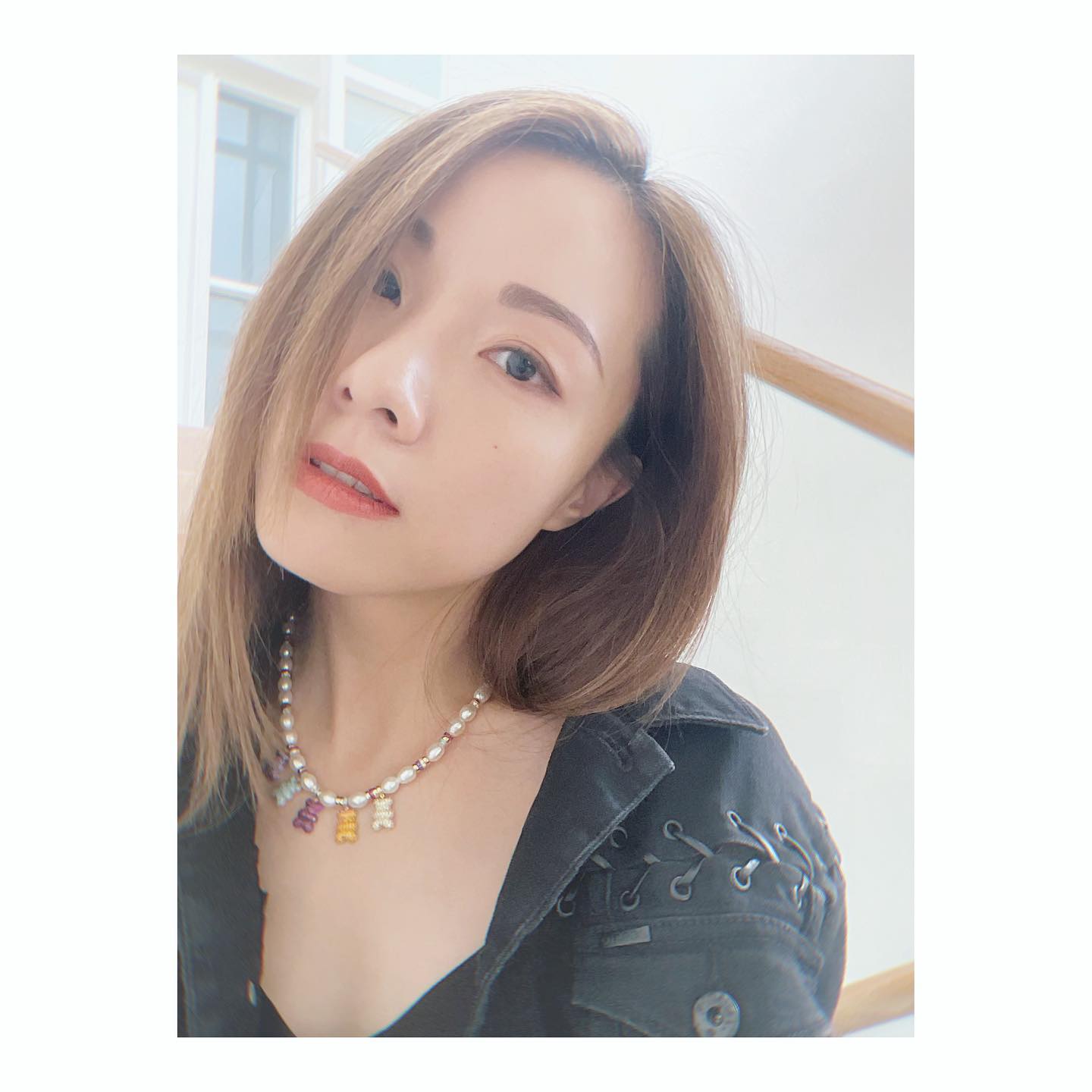 鄧麗欣則近年轉型實力派/