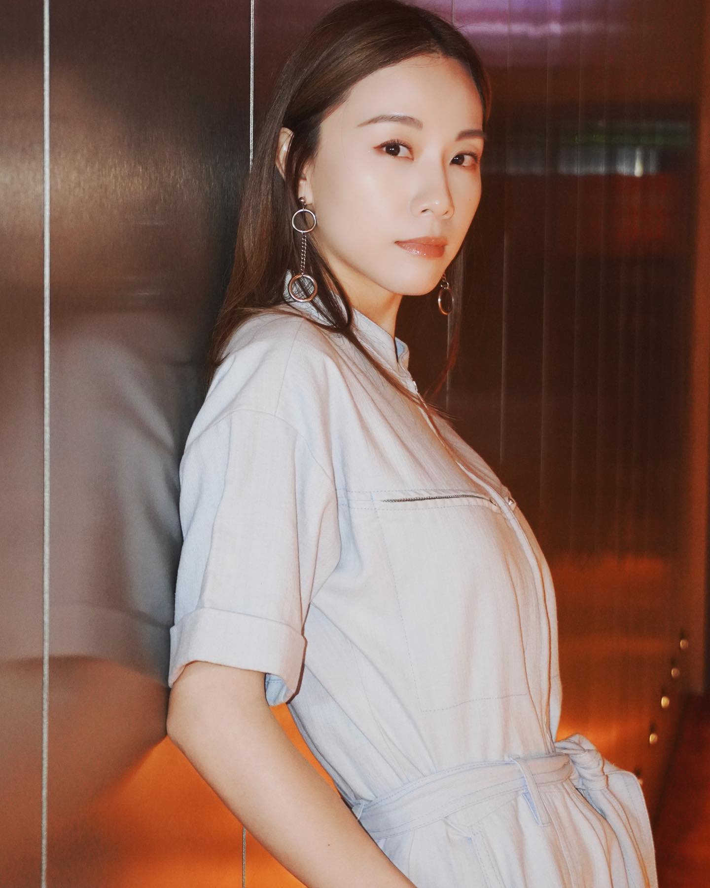 不少網民力撐「本地薑」鄧麗欣。