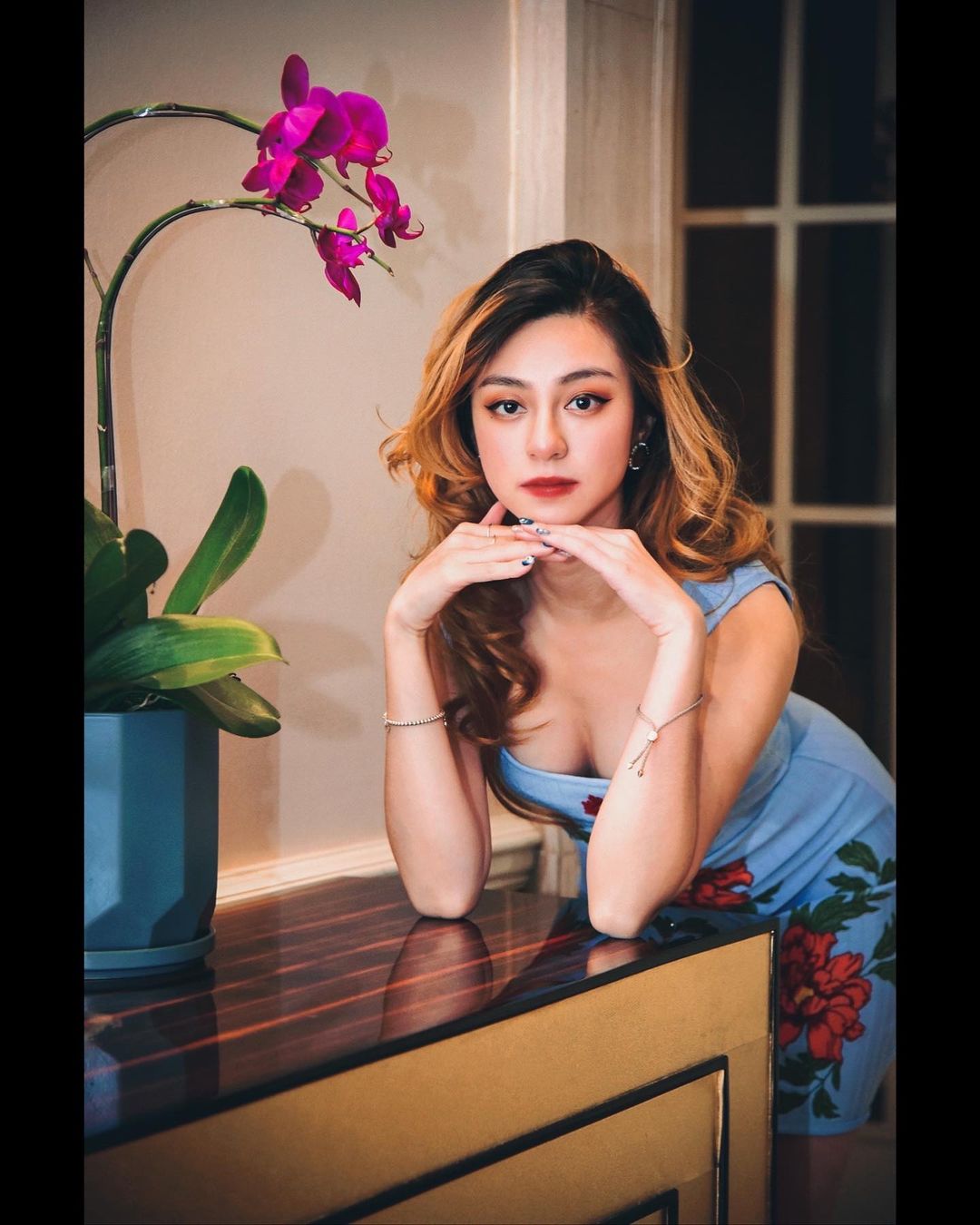許子萱棄華爾街分析師工作選美