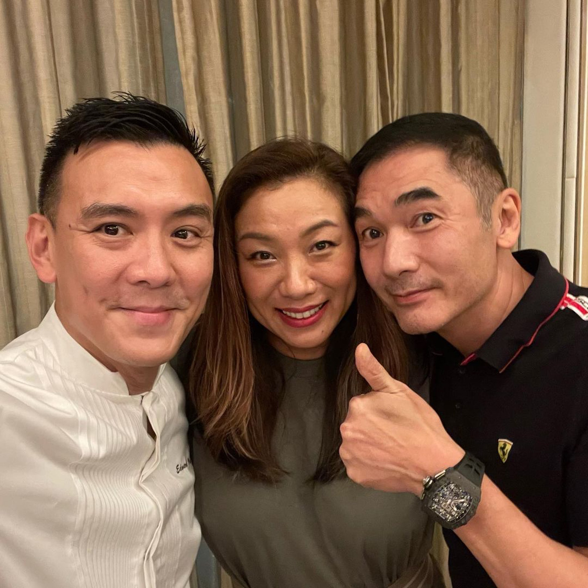 方中信去年為老婆莫可欣慶祝生日時手戴價值逾200萬的Richard Mille的RM11-03名錶。