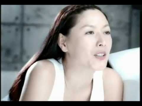 早期拍攝護膚品品牌SK-II的電視廣告