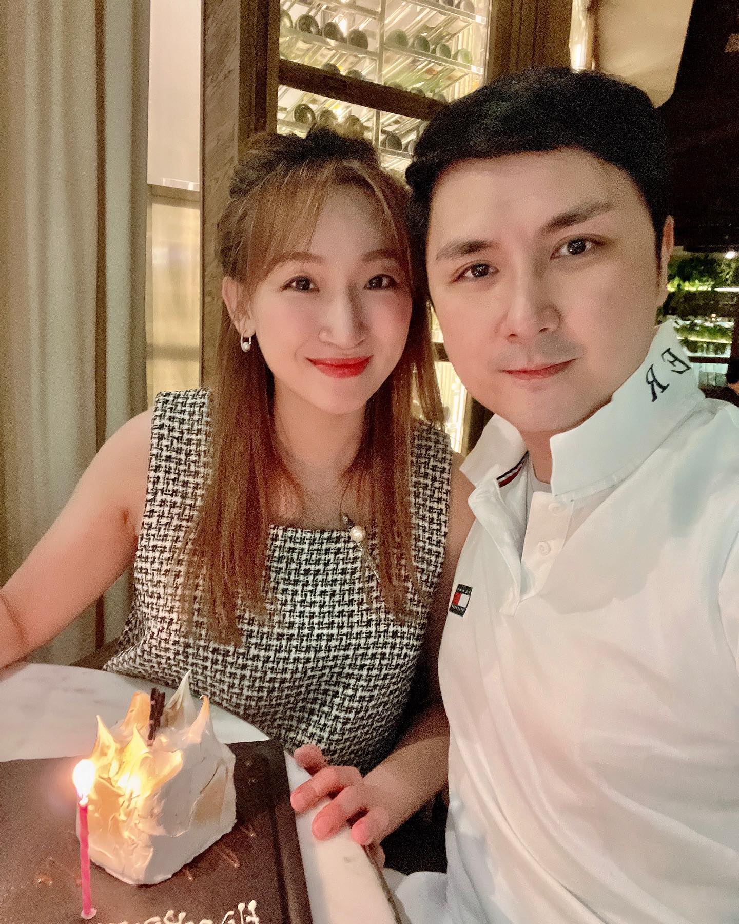 李泳豪上個月與台灣女友Agnes結婚。