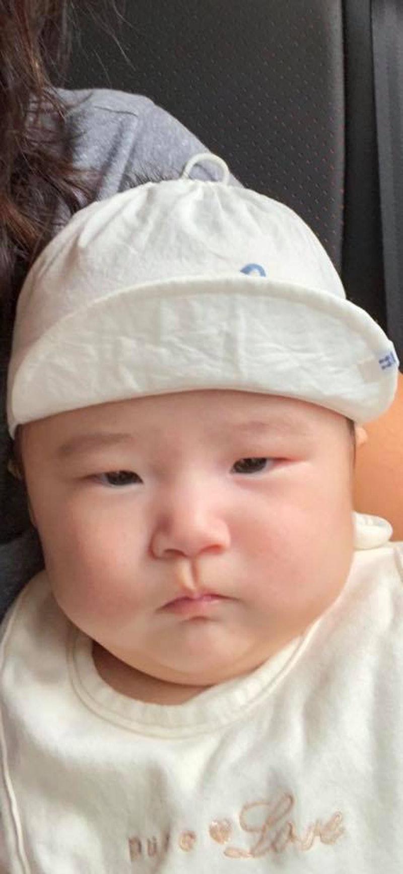 2018年4月誕下愛女「明公主」