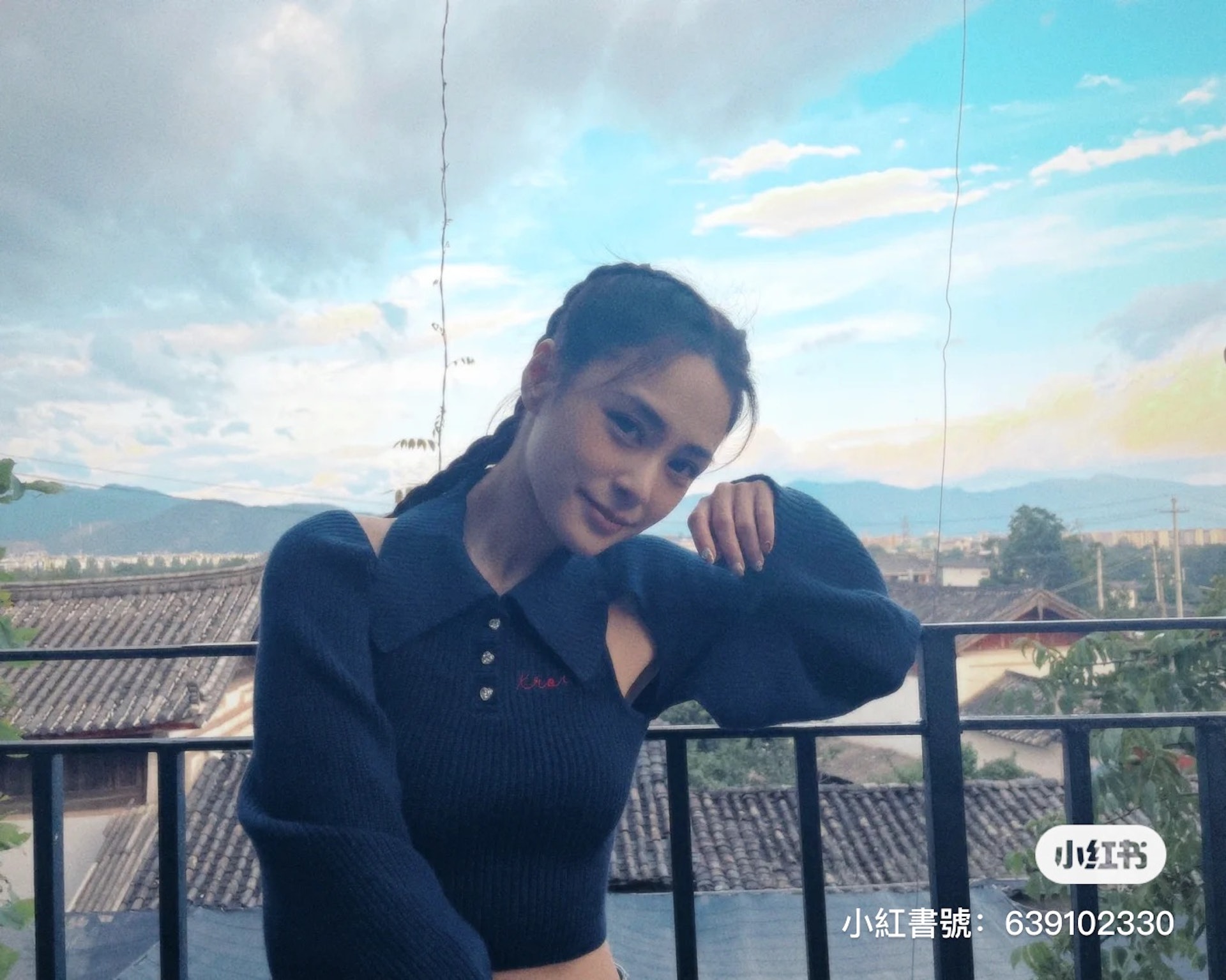 阿嬌的蜜蜂腰實在令人驚嘆,與她之前肥腫的身形簡直是判若兩人!