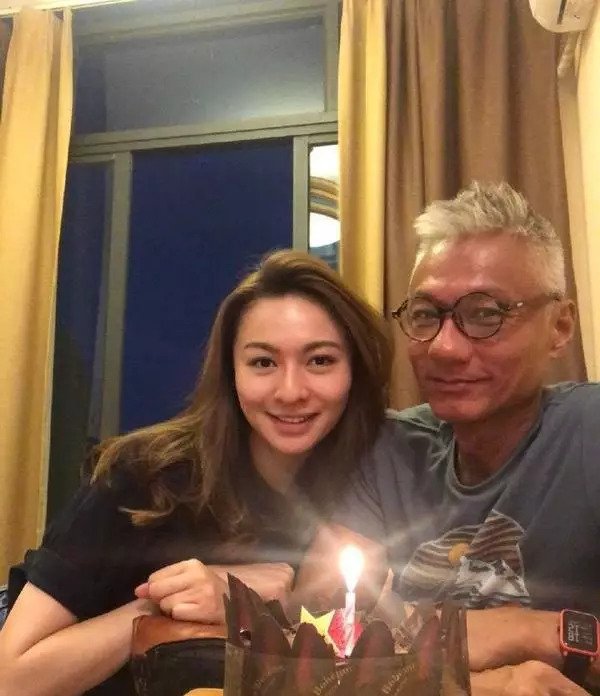 林鈺洧是TVB 80年代當紅小生林俊賢的女兒。