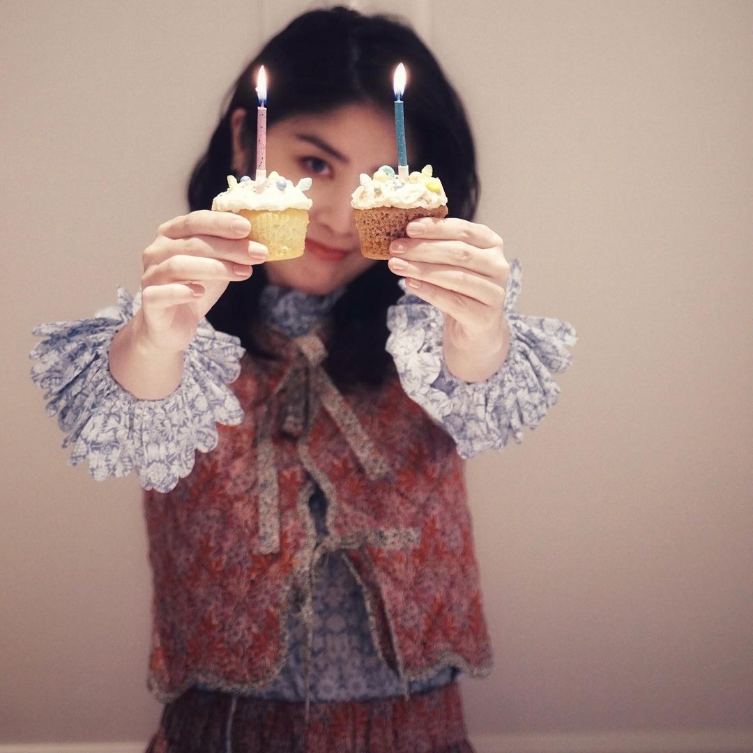 不少網民大讚她看起來像25歲