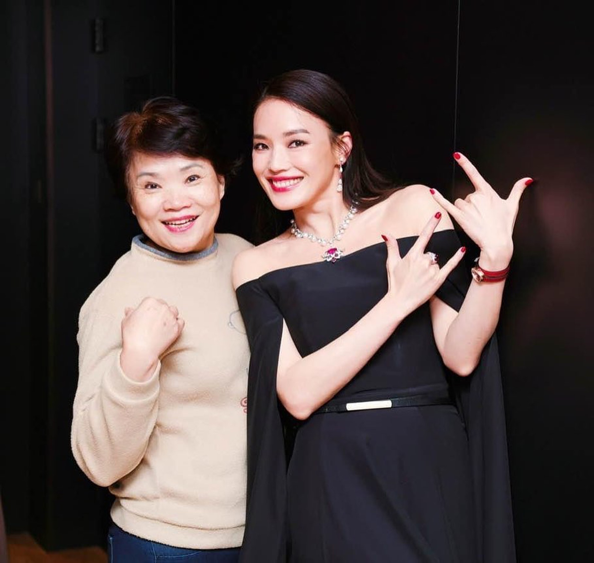 舒淇曾被媽媽嫌醜。