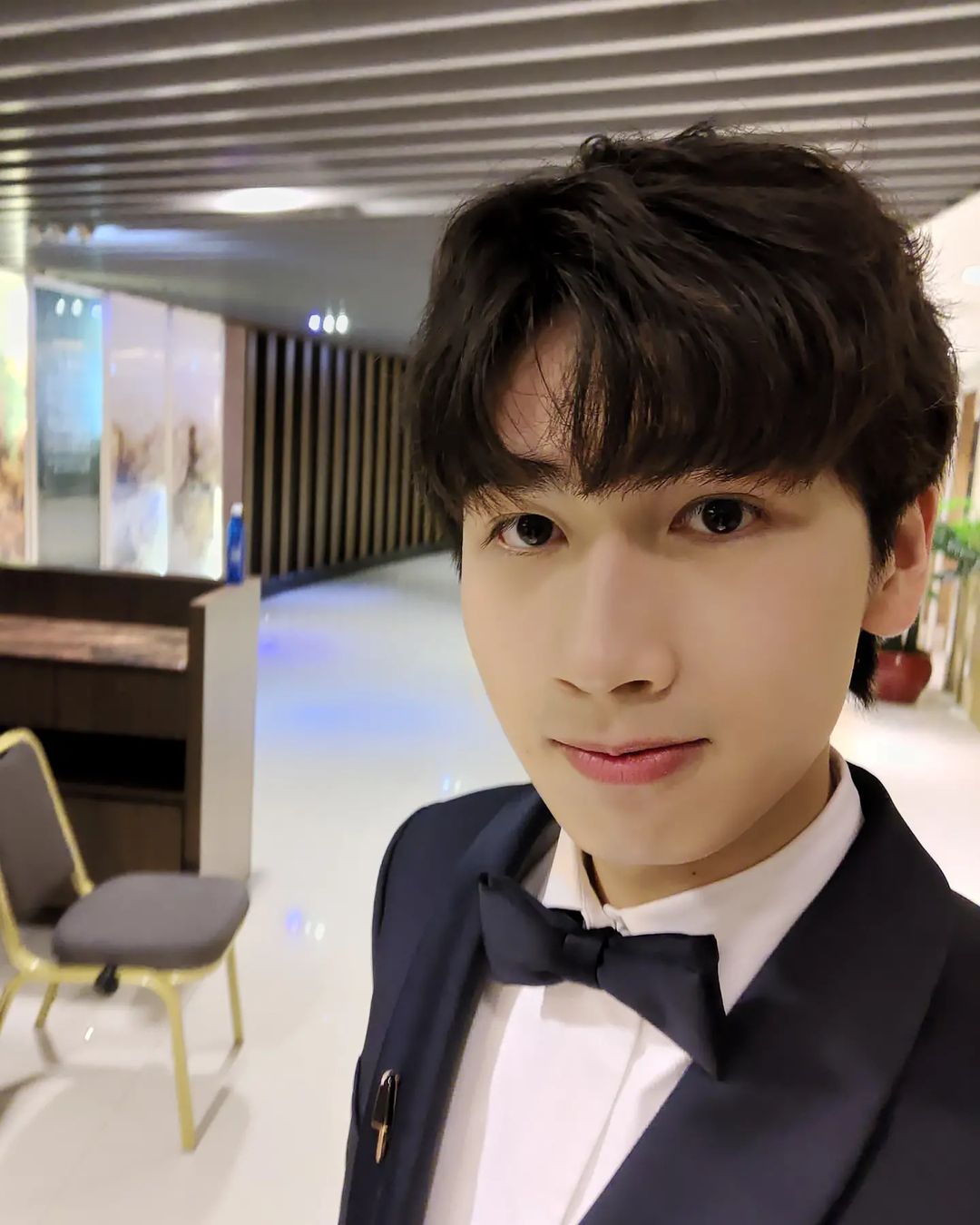 馮皓揚(羊羊)大批網民都對消息感到相當驚訝,質疑他自眨身價!