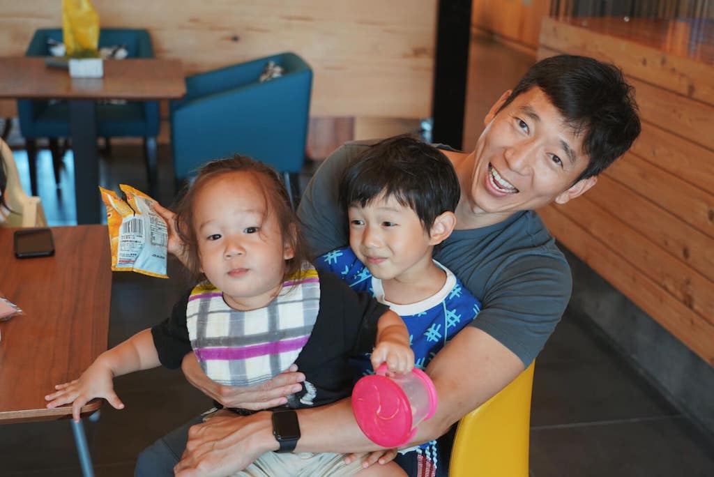 不過外國長大的Tony並沒有亞洲常見的大男人主義