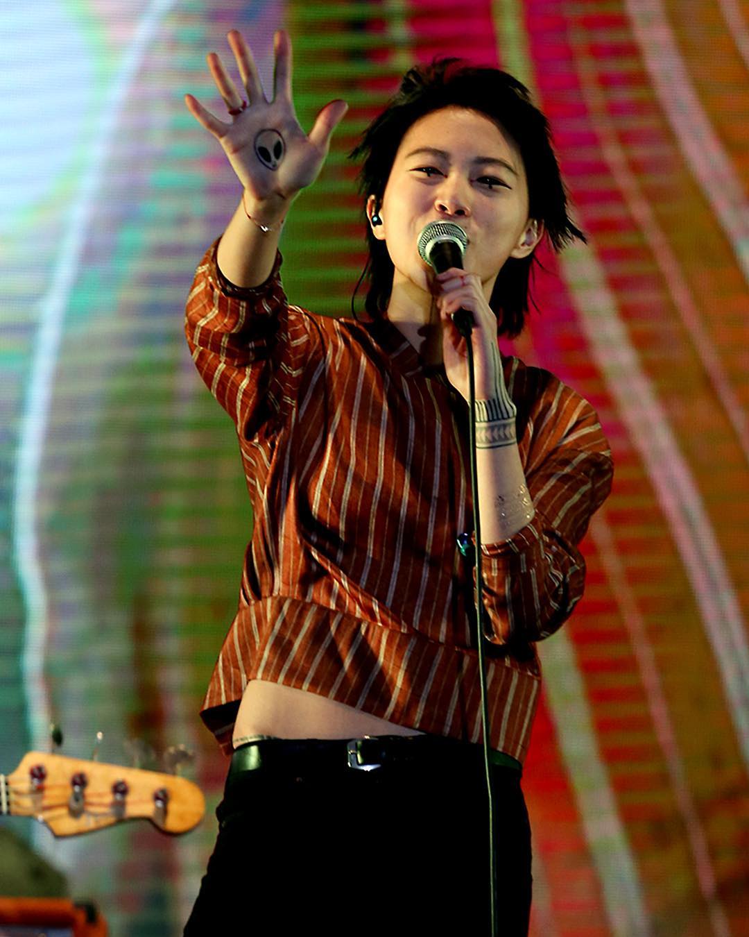 追隨媽媽王菲踏入演藝圈