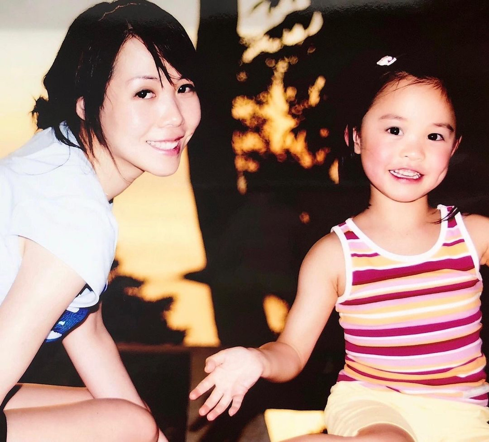 呂麗君與女兒劉秀盈。