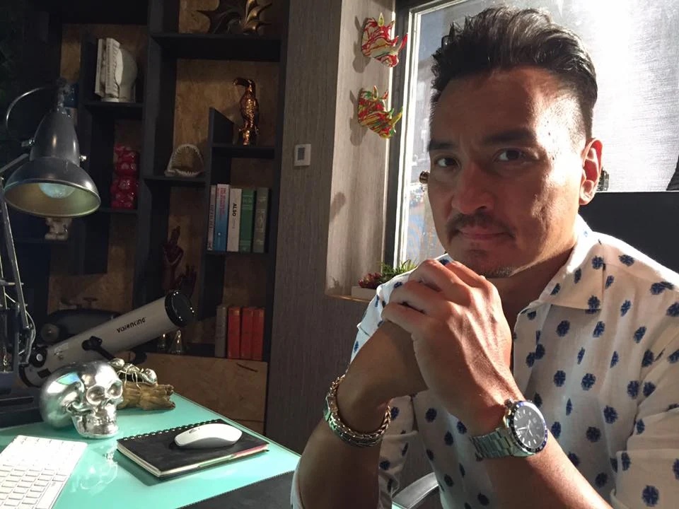 被誤傳與黃子雄有段情！