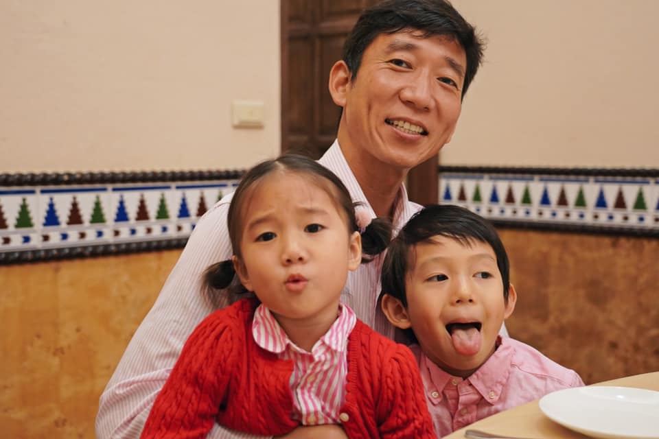 孩子的成長老公從不缺席