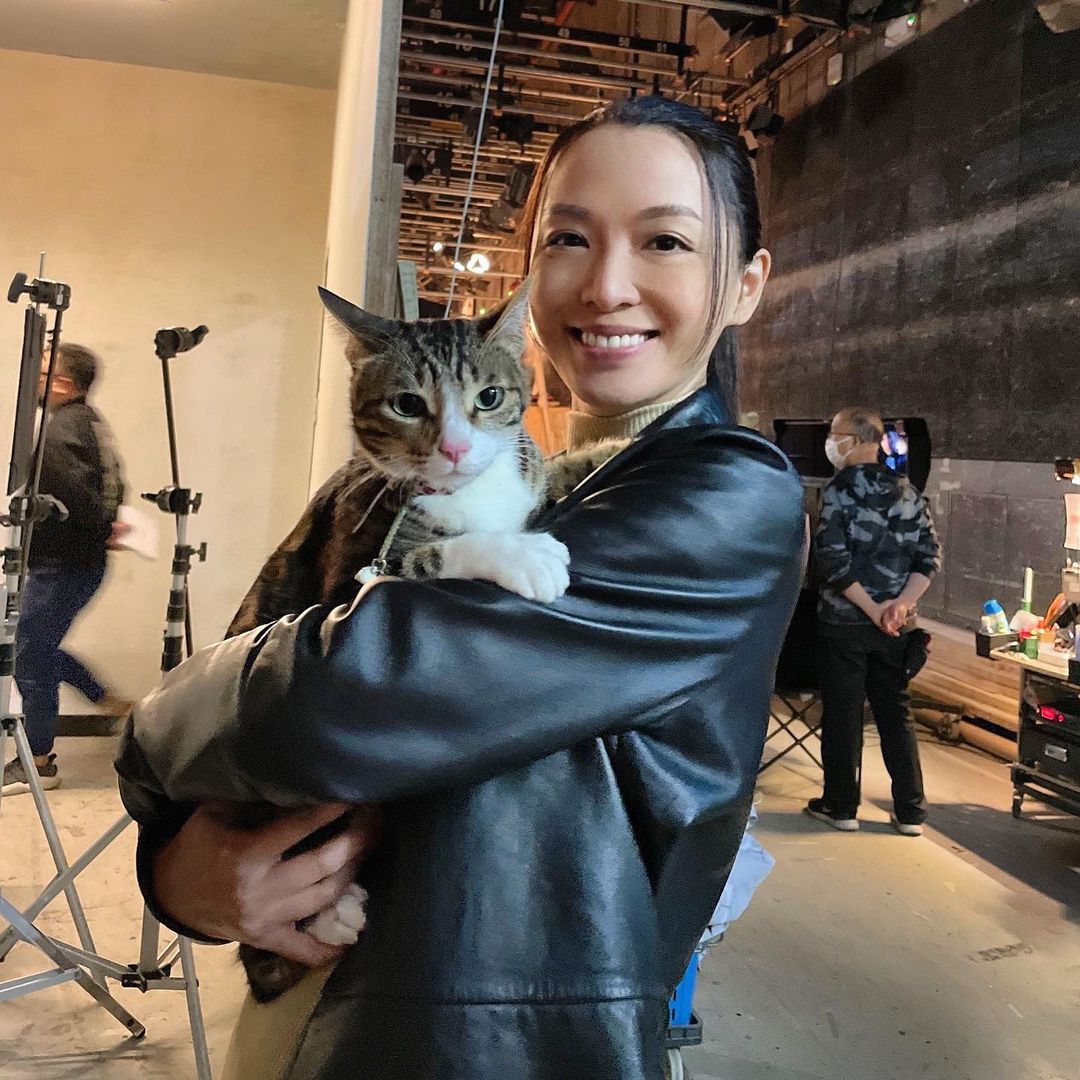 陳煒在《黯夜守護者》飾演一名英勇的女警兼單親媽媽