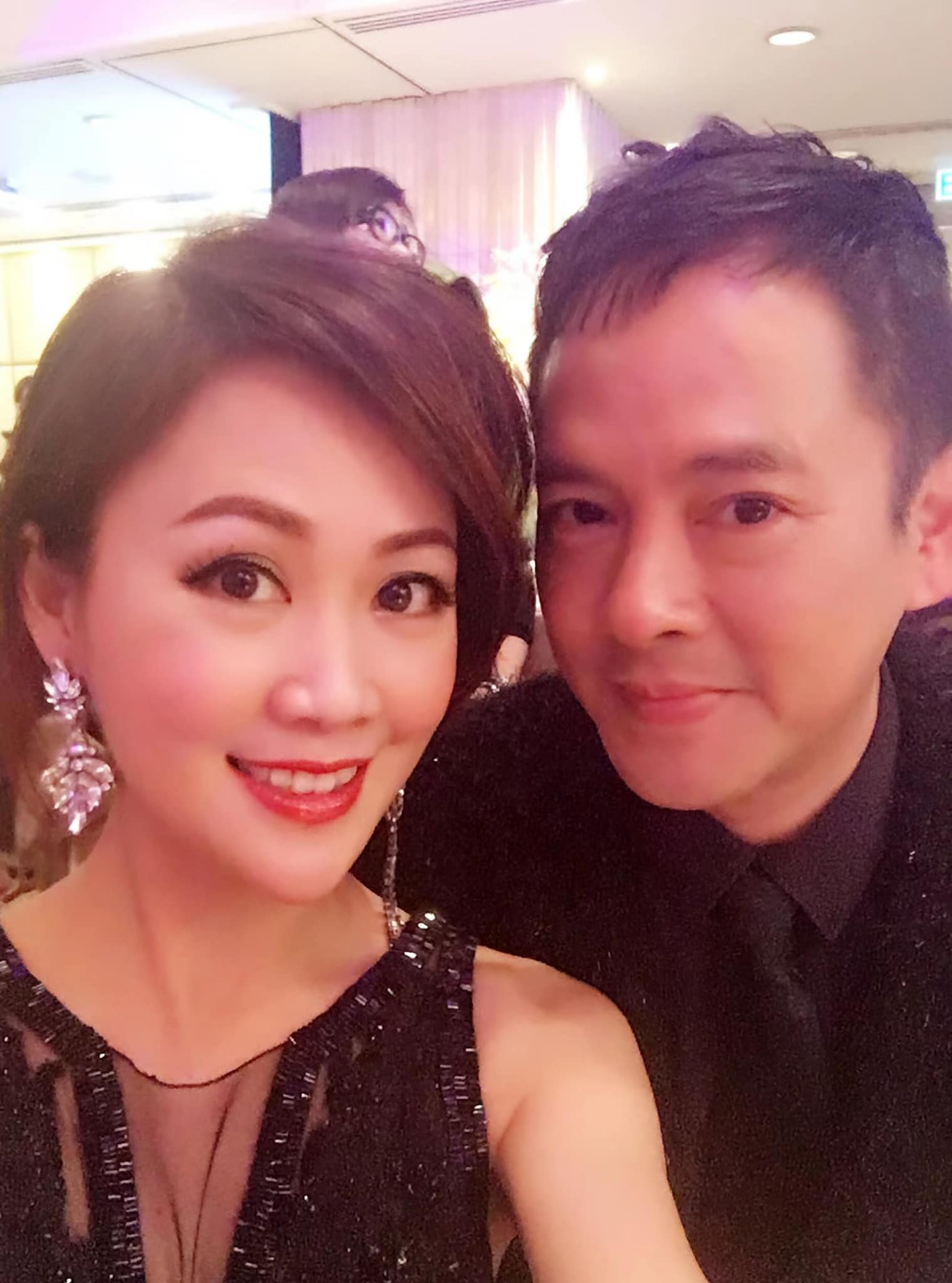 梁小冰陳嘉輝結婚22年好恩愛