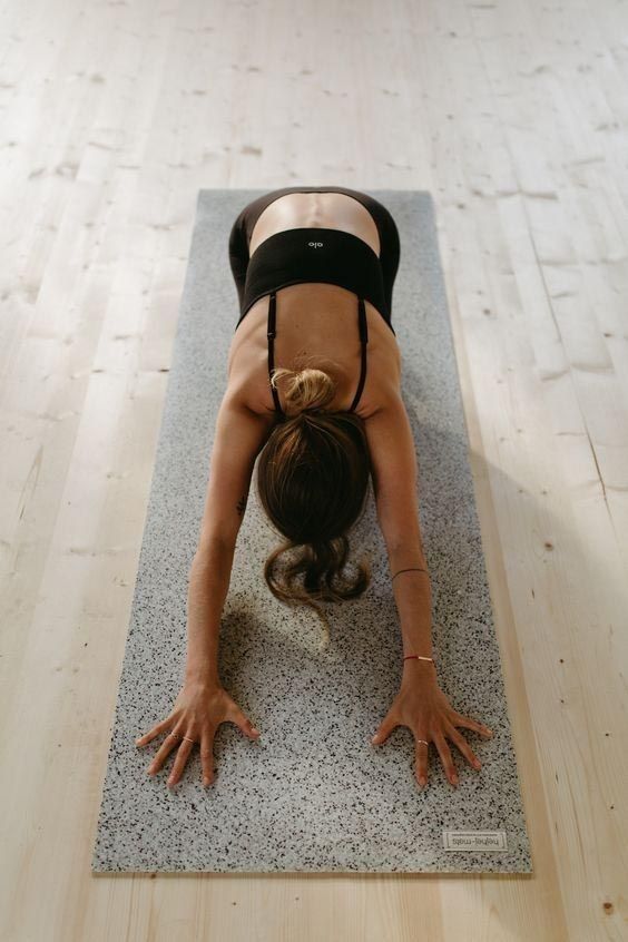 生理期後的21-28天（瘦身緩慢期）