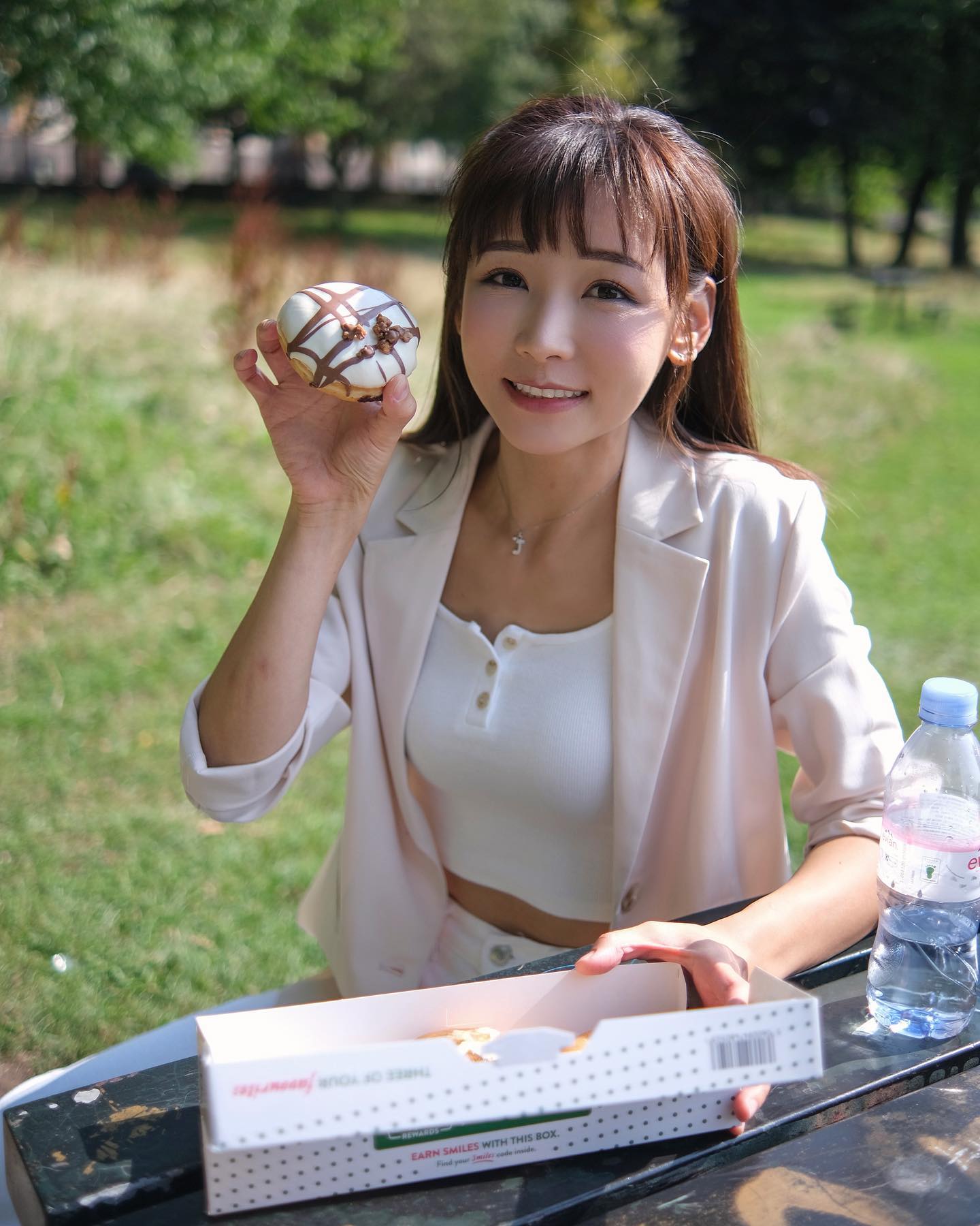 她認為無法控制別人的言論