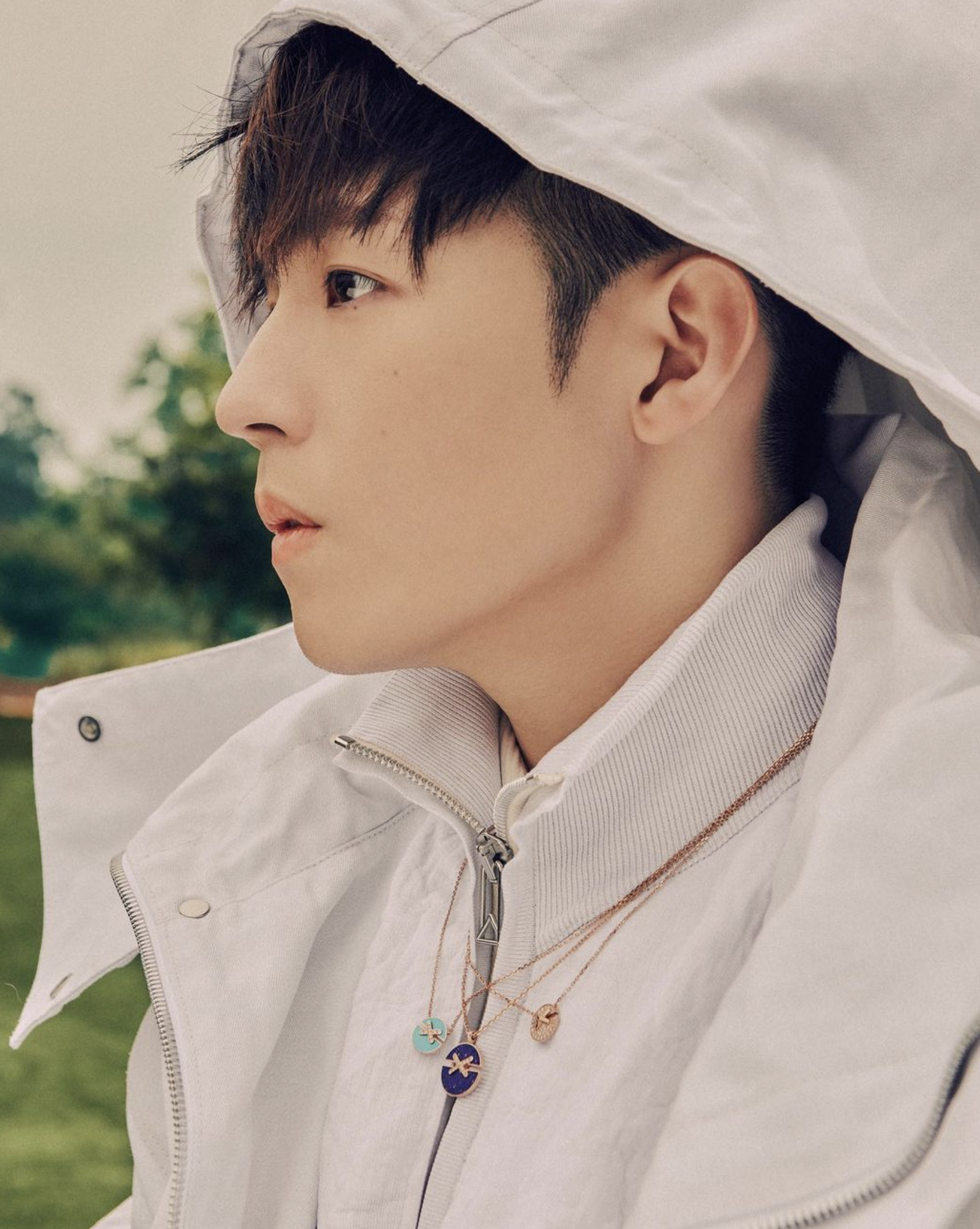 今次《地球上的最後一朵花》更包攬曲、詞、編、監，絕對是令不少粉絲驚喜和期待