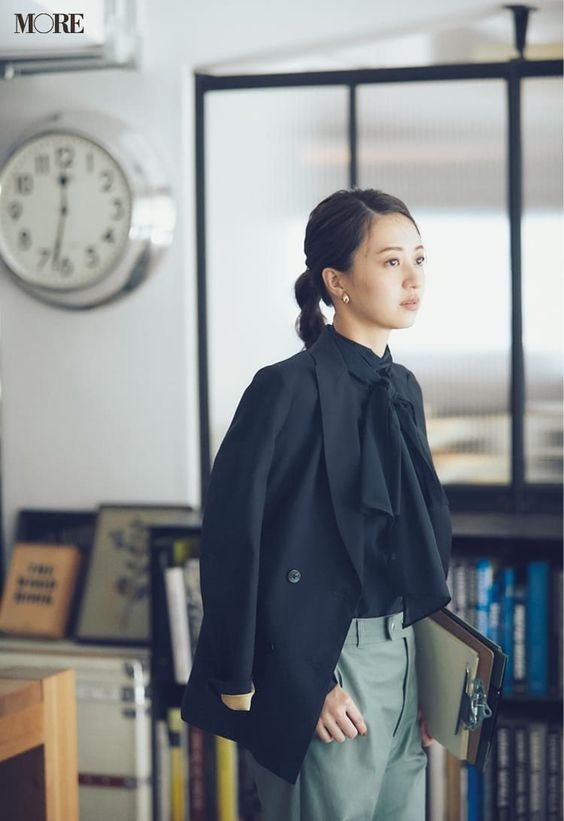 把精力都放在擔憂未發生的事情上，反而會耽擱現在的事情。