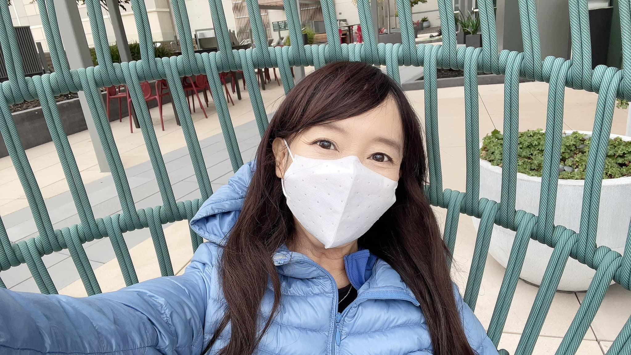 陳美齡曬出在天台的自拍依然充滿少女感!