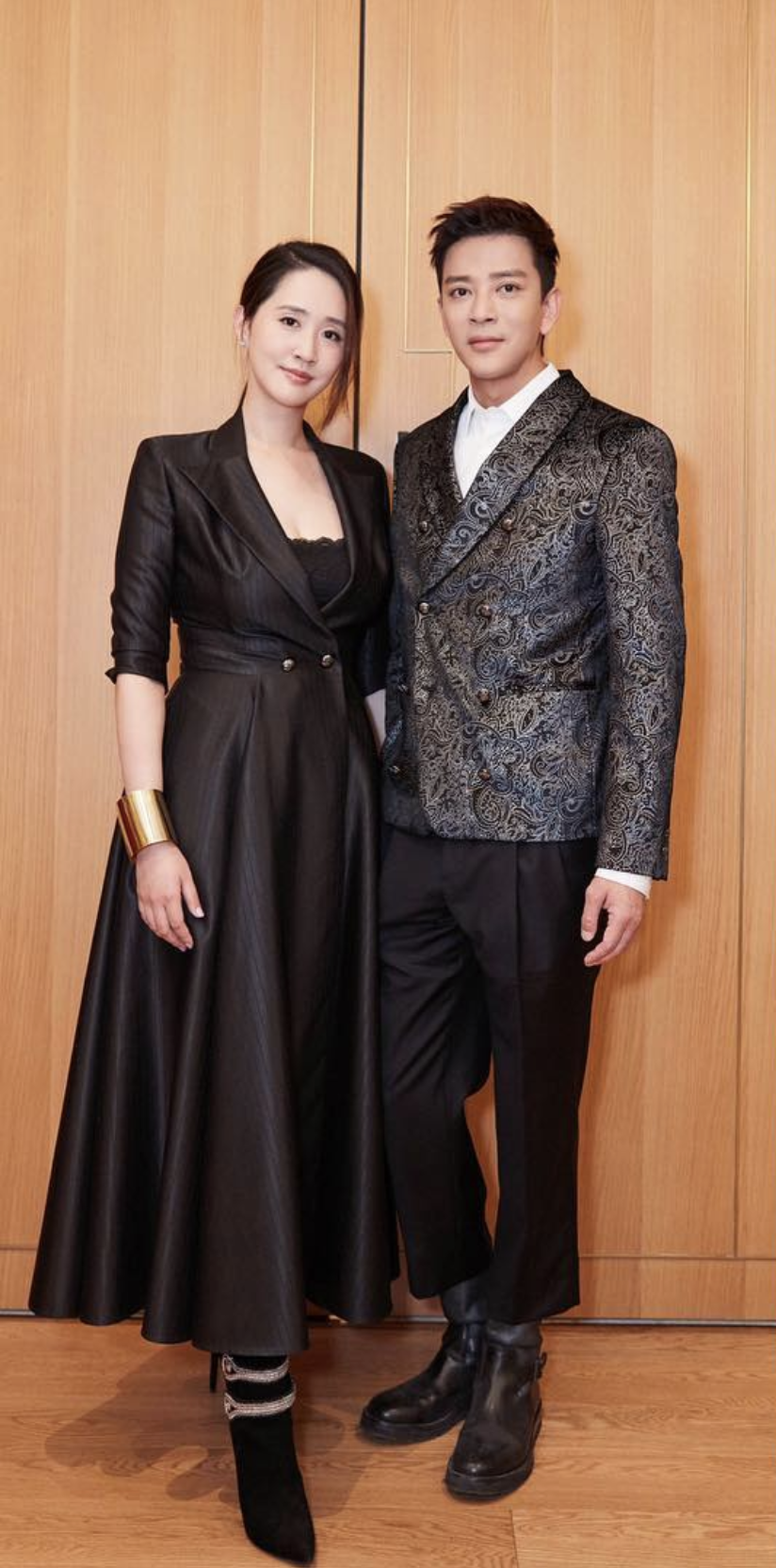 陳曉東2013年在節目上宣佈與台灣籍女友王妤嫻結婚。