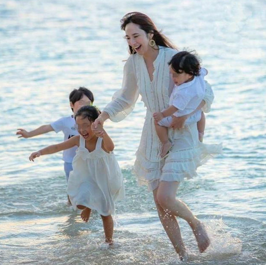 短短6年已經誕下4個子女
