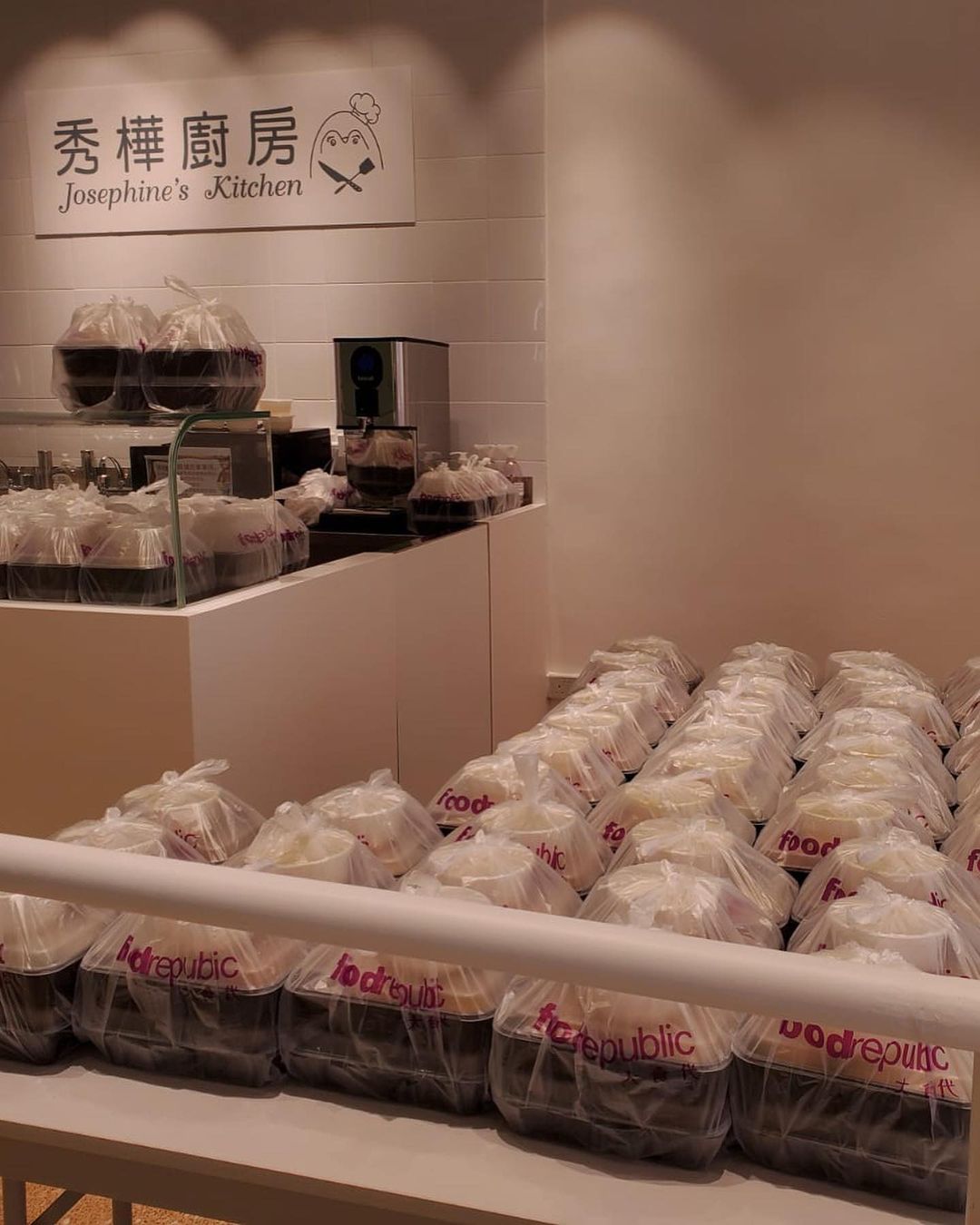 劉秀樺一直希望有一個廚房能向社會上有需要的人士派飯