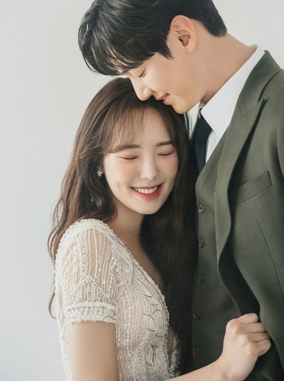 很多時在愛情裏缺乏安全感的主因都是源自於缺乏自信